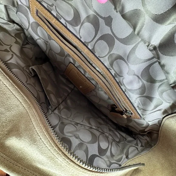 Coach Tan Suede & Leather Tote with Logo Hang Tag - Picture 8 of 9
